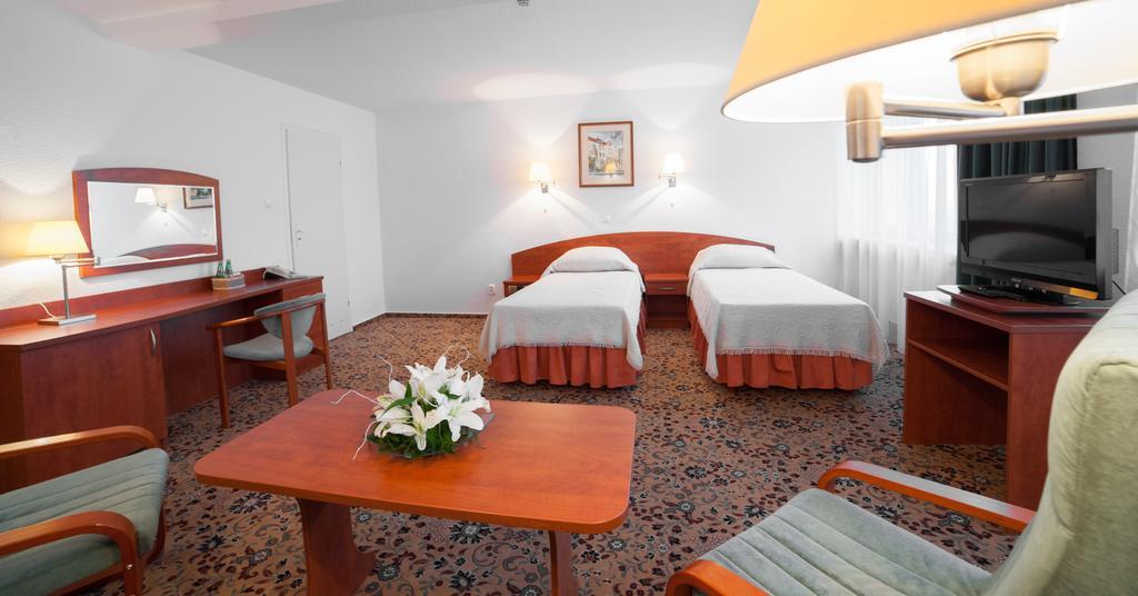 Hotel Brda Bydgoszcz Exterior foto